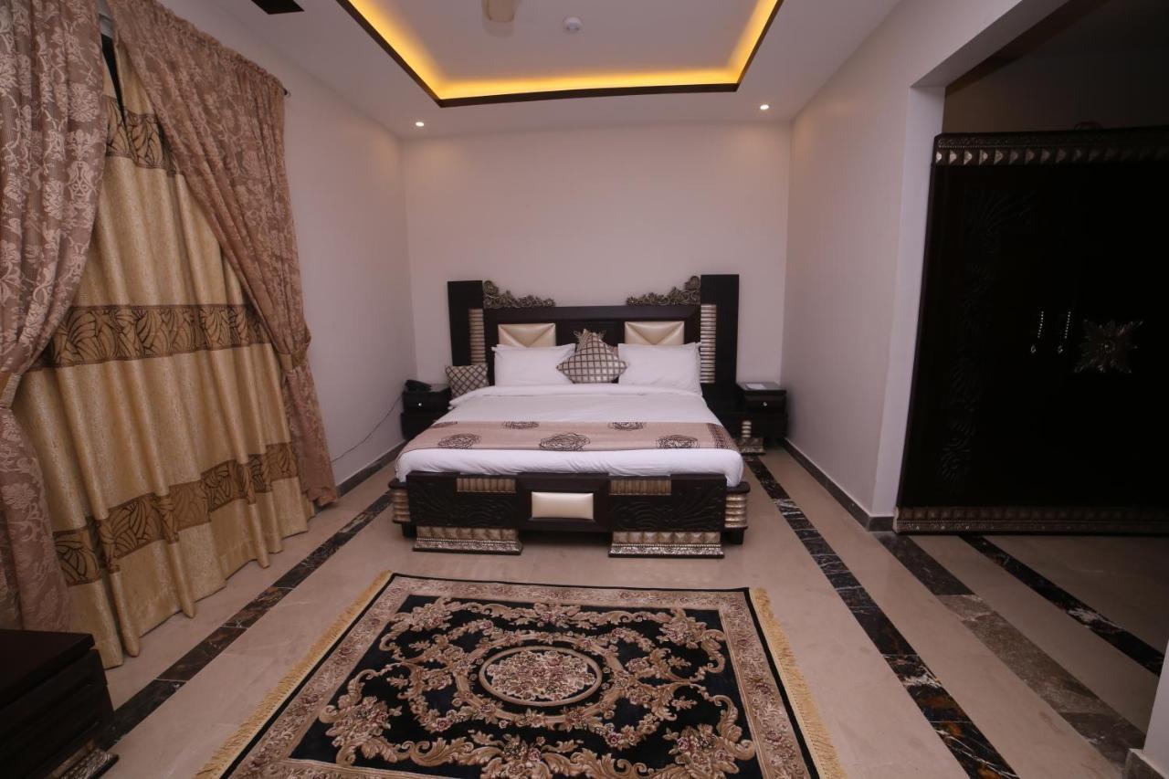 Zifan Hotel&Suites Karachi Buitenkant foto